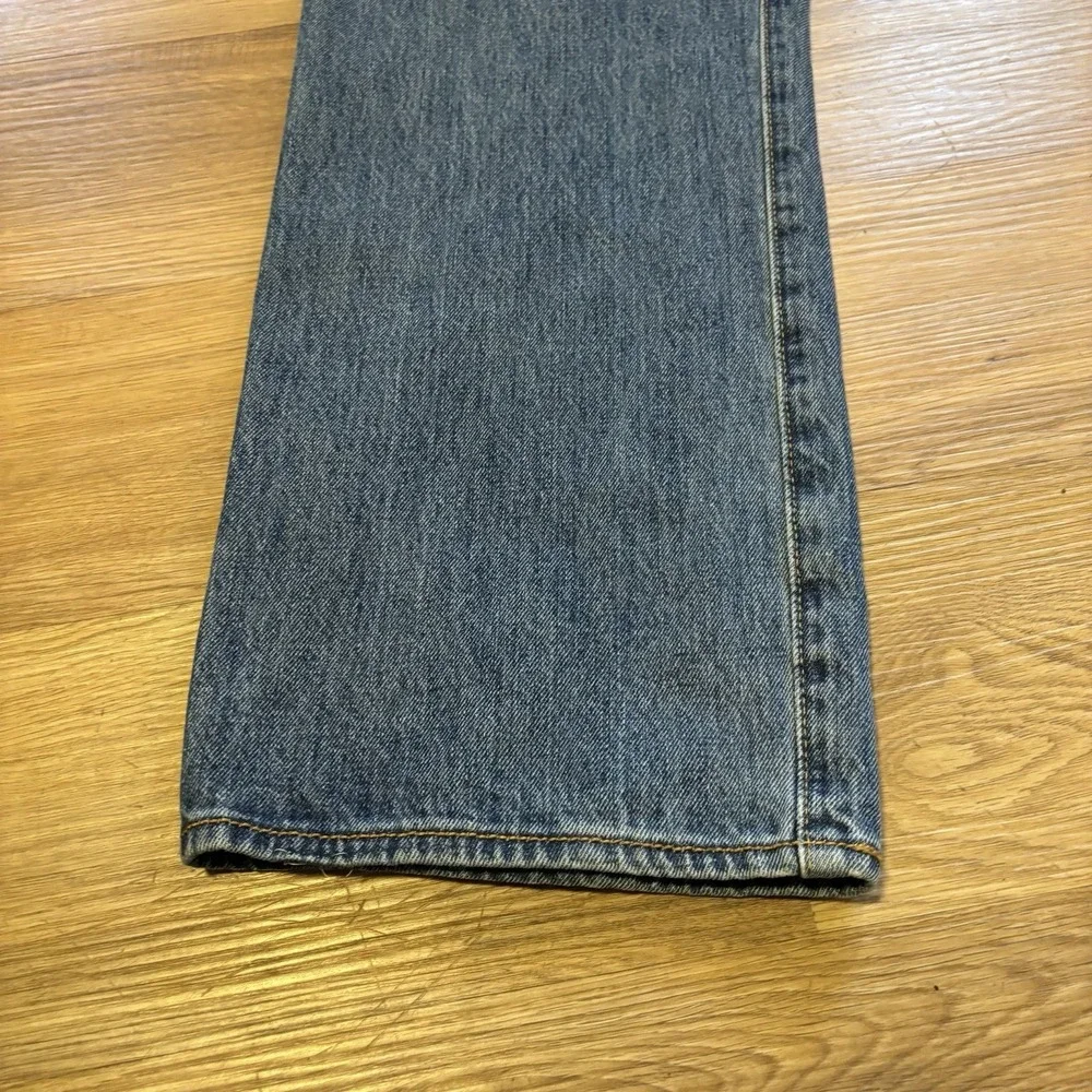 Levis 501 Denim Jeans Mens‎ Size 40 X 30 Original Fit Button Fly Medium Wash 1M